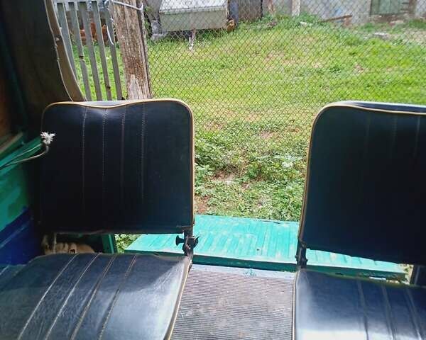 Зеленый ЛуАЗ 969 Волинь, объемом двигателя 1.2 л и пробегом 1 тыс. км за 1259 $, фото 2 на Automoto.ua