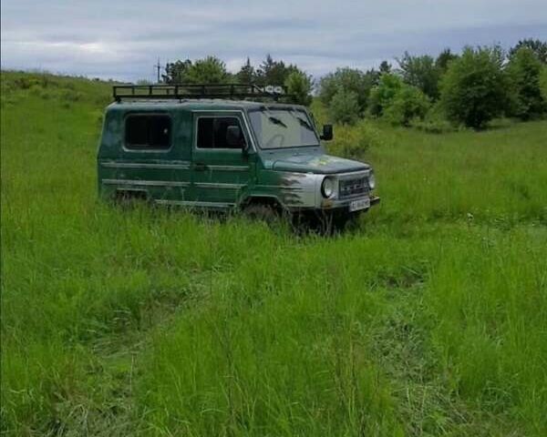 Зелений ЛуАЗ 969 Волинь, об'ємом двигуна 1.1 л та пробігом 40 тис. км за 1998 $, фото 3 на Automoto.ua