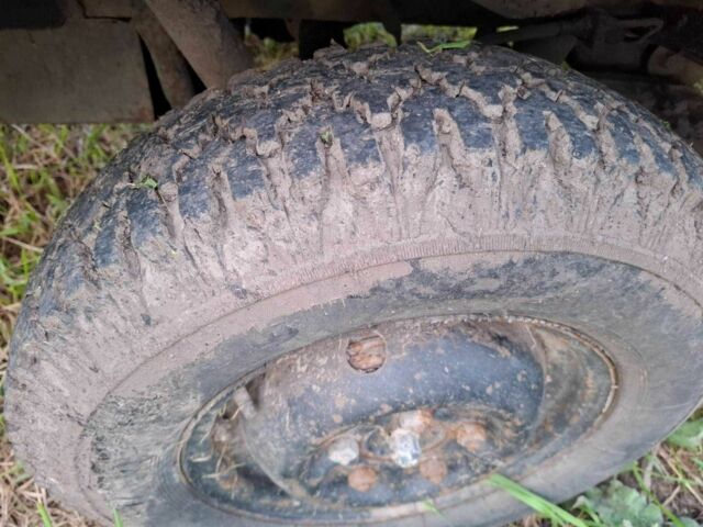 Зеленый ЛуАЗ 969 Волинь, объемом двигателя 1.2 л и пробегом 10 тыс. км за 716 $, фото 4 на Automoto.ua