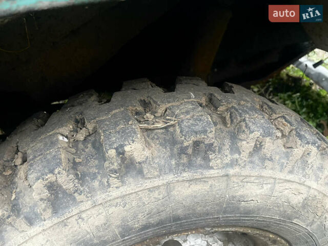 Зеленый ЛуАЗ 969 Волинь, объемом двигателя 1.2 л и пробегом 39 тыс. км за 1100 $, фото 7 на Automoto.ua