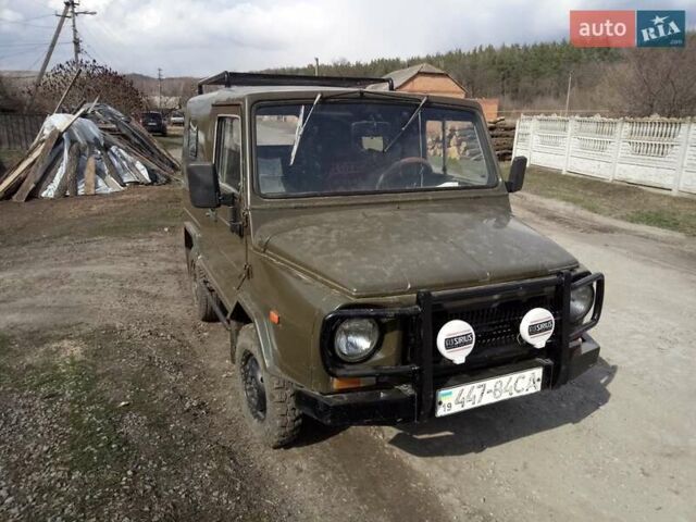 Зеленый ЛуАЗ 969 Волинь, объемом двигателя 1.2 л и пробегом 50 тыс. км за 1250 $, фото 5 на Automoto.ua