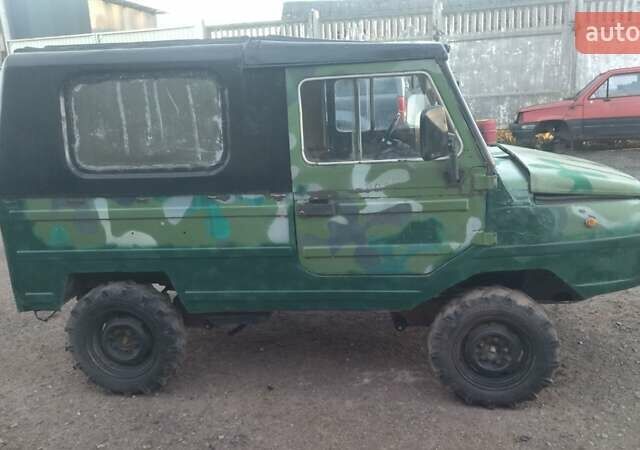 Зеленый ЛуАЗ 969 Волинь, объемом двигателя 1.2 л и пробегом 55 тыс. км за 1111 $, фото 3 на Automoto.ua