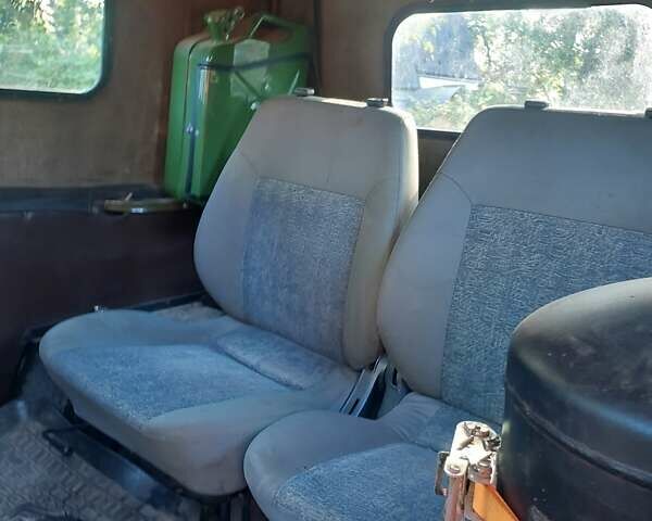 Зеленый ЛуАЗ 969 Волинь, объемом двигателя 1.2 л и пробегом 100 тыс. км за 1750 $, фото 9 на Automoto.ua