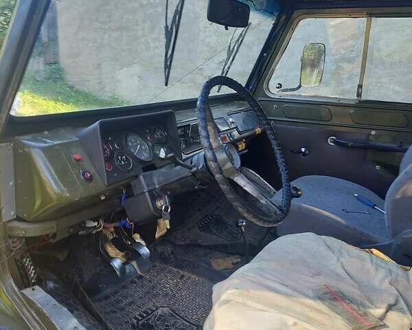Зеленый ЛуАЗ 969 Волинь, объемом двигателя 1.2 л и пробегом 100 тыс. км за 1750 $, фото 5 на Automoto.ua
