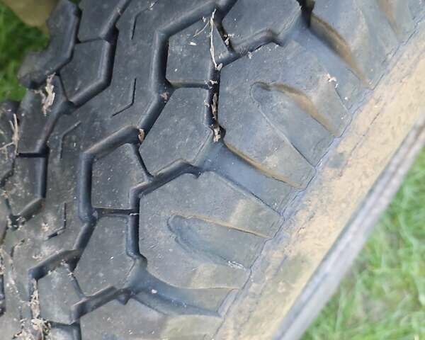 Зеленый ЛуАЗ 969 Волинь, объемом двигателя 1.2 л и пробегом 100 тыс. км за 1750 $, фото 7 на Automoto.ua