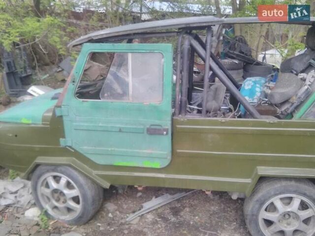 Зеленый ЛуАЗ 969 Волинь, объемом двигателя 1.5 л и пробегом 85 тыс. км за 1300 $, фото 1 на Automoto.ua