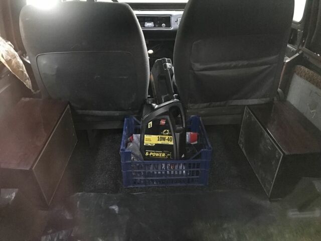 Зеленый ЛуАЗ 969 Волинь, объемом двигателя 1 л и пробегом 555 тыс. км за 1400 $, фото 4 на Automoto.ua