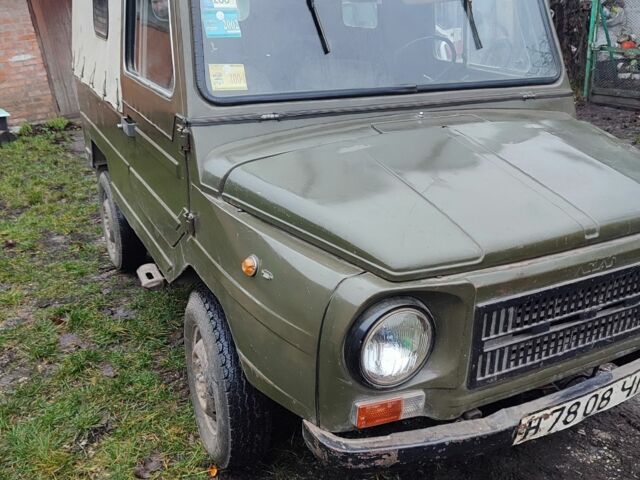 Зеленый ЛуАЗ 969 Волинь, объемом двигателя 0 л и пробегом 136 тыс. км за 1100 $, фото 2 на Automoto.ua