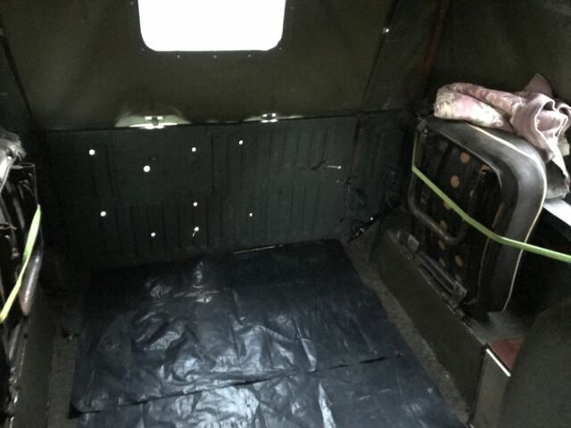 Зеленый ЛуАЗ 969 Волинь, объемом двигателя 1 л и пробегом 555 тыс. км за 1400 $, фото 7 на Automoto.ua