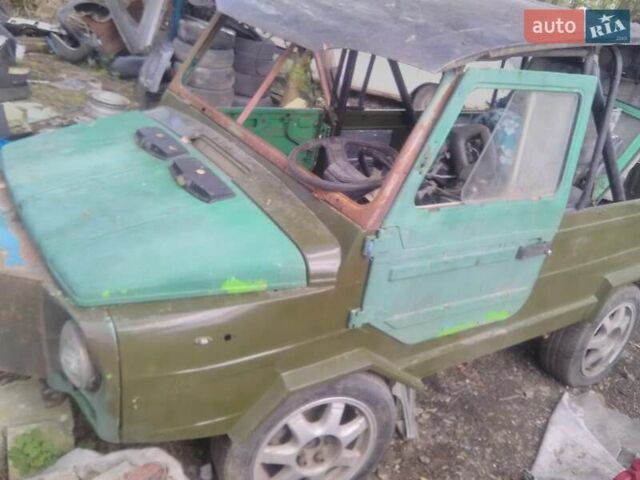 Зеленый ЛуАЗ 969 Волинь, объемом двигателя 1.5 л и пробегом 85 тыс. км за 1300 $, фото 3 на Automoto.ua