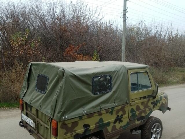 Зеленый ЛуАЗ 969 Волинь, объемом двигателя 1.3 л и пробегом 40 тыс. км за 900 $, фото 3 на Automoto.ua