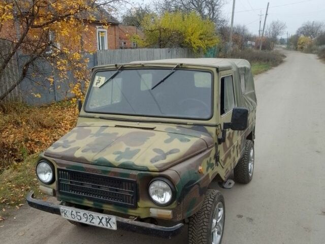 Зеленый ЛуАЗ 969 Волинь, объемом двигателя 1.3 л и пробегом 40 тыс. км за 900 $, фото 7 на Automoto.ua