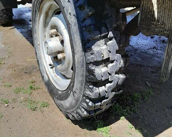 Зеленый ЛуАЗ 969 Волинь, объемом двигателя 1 л и пробегом 460 тыс. км за 1250 $, фото 7 на Automoto.ua