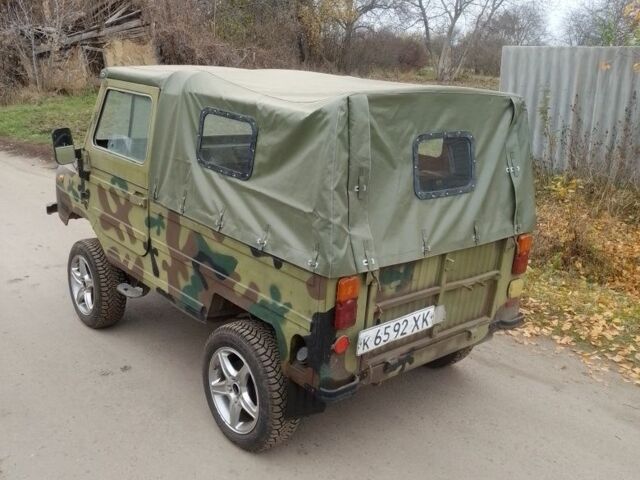 Зеленый ЛуАЗ 969 Волинь, объемом двигателя 1.3 л и пробегом 40 тыс. км за 900 $, фото 2 на Automoto.ua