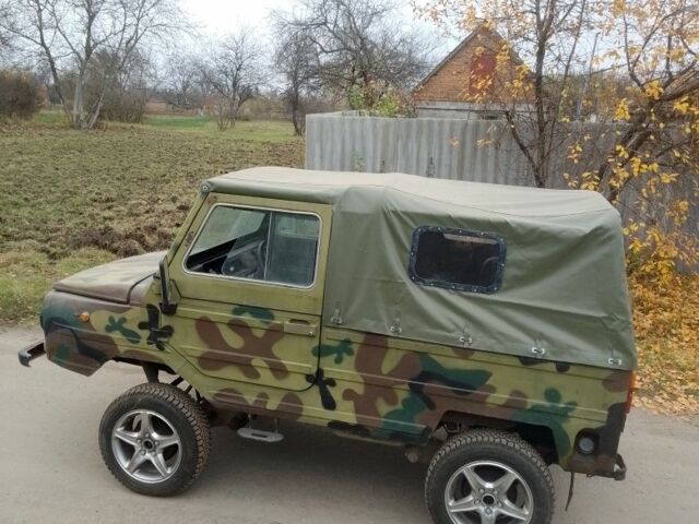 Зеленый ЛуАЗ 969 Волинь, объемом двигателя 1.3 л и пробегом 40 тыс. км за 900 $, фото 1 на Automoto.ua