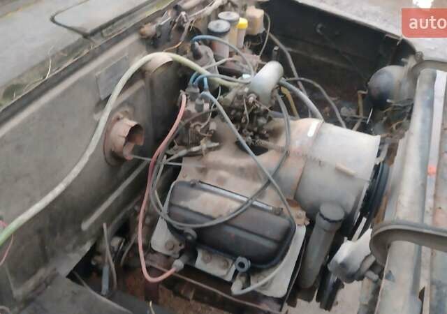 Зеленый ЛуАЗ 969 Волинь, объемом двигателя 1.2 л и пробегом 111 тыс. км за 400 $, фото 5 на Automoto.ua