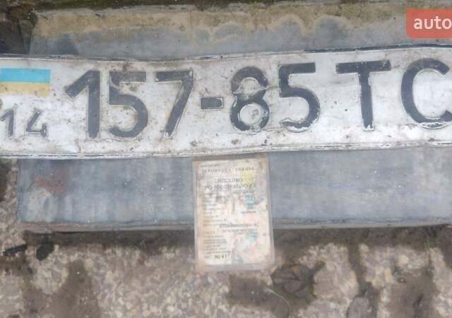 Зеленый ЛуАЗ 969 Волинь, объемом двигателя 1.2 л и пробегом 111 тыс. км за 400 $, фото 7 на Automoto.ua