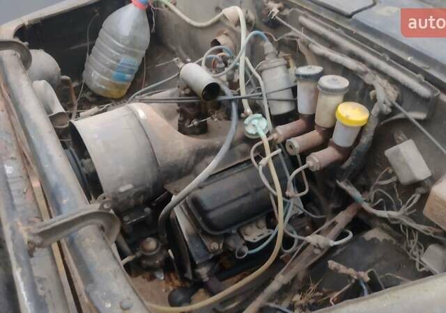 Зеленый ЛуАЗ 969 Волинь, объемом двигателя 1.2 л и пробегом 111 тыс. км за 400 $, фото 6 на Automoto.ua