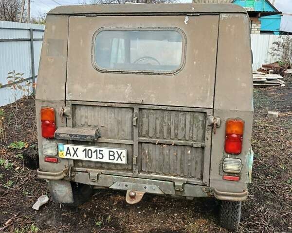 Зелений ЛуАЗ 969 Волинь, об'ємом двигуна 1.2 л та пробігом 74 тис. км за 1400 $, фото 3 на Automoto.ua