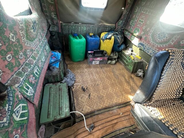 Зелений ЛуАЗ 969 Волинь, об'ємом двигуна 1.2 л та пробігом 80 тис. км за 1000 $, фото 4 на Automoto.ua
