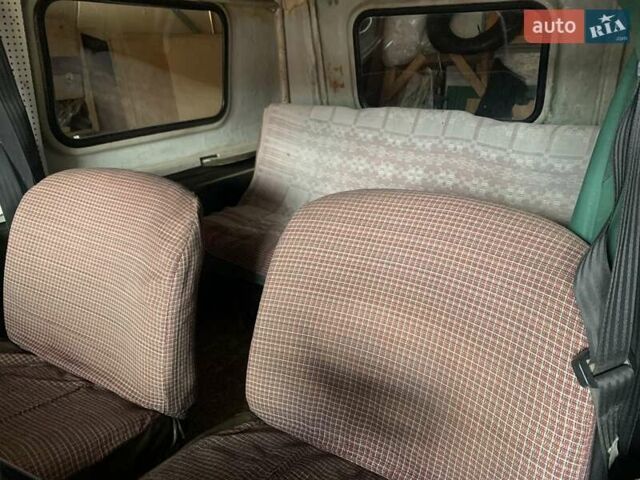 Зелений ЛуАЗ 969М, об'ємом двигуна 1.2 л та пробігом 150 тис. км за 1800 $, фото 3 на Automoto.ua