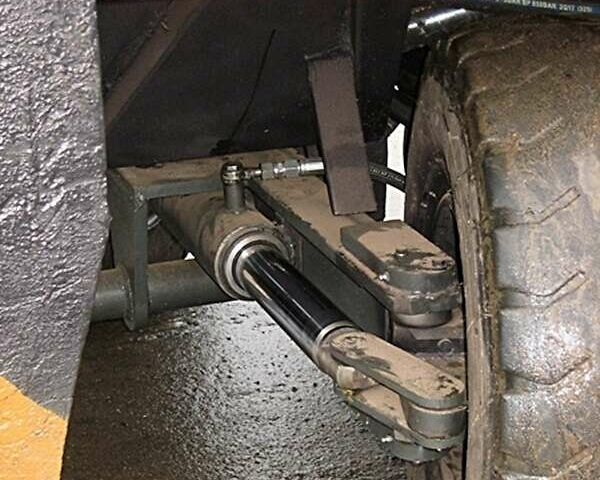 Львівський погрузчик 40810, об'ємом двигуна 4.75 л та пробігом 1 тис. км за 9464 $, фото 8 на Automoto.ua