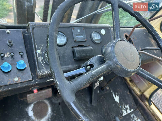 Львовский погрузчик 40810, объемом двигателя 4.7 л и пробегом 0 тыс. км за 4700 $, фото 5 на Automoto.ua