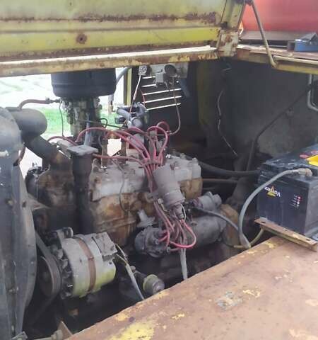 Желтый Львовский погрузчик 40814, объемом двигателя 3.48 л и пробегом 100 тыс. км за 3150 $, фото 9 на Automoto.ua