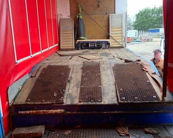 Червоний М Г FSC27Y, об'ємом двигуна 0 л та пробігом 500 тис. км за 23374 $, фото 28 на Automoto.ua