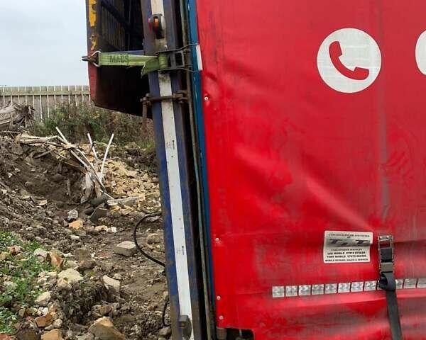 Червоний М Г FSC27Y, об'ємом двигуна 0 л та пробігом 500 тис. км за 23374 $, фото 6 на Automoto.ua