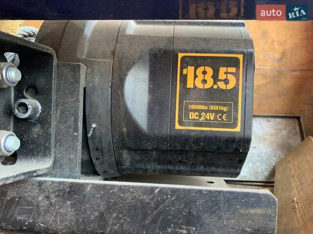 Червоний М Г FSC27Y, об'ємом двигуна 0 л та пробігом 500 тис. км за 23374 $, фото 7 на Automoto.ua