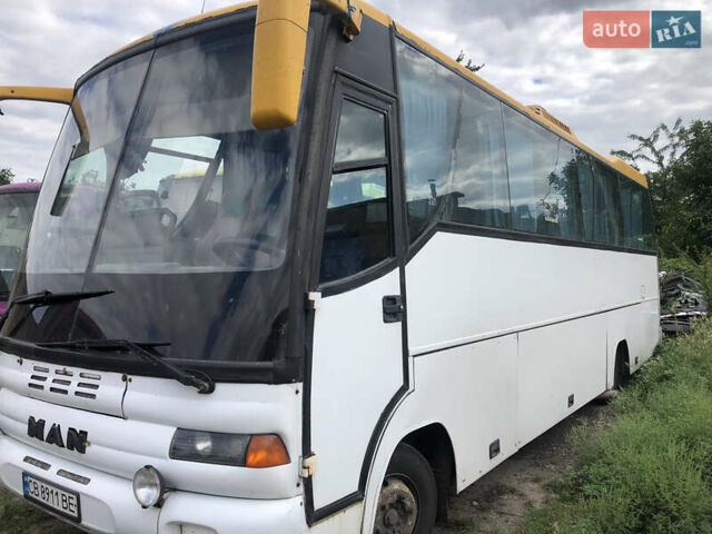 Белый МАН 10.180, объемом двигателя 6.87 л и пробегом 400 тыс. км за 7000 $, фото 12 на Automoto.ua