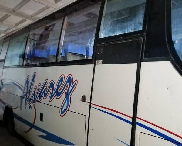 Белый МАН 10.220, объемом двигателя 6.8 л и пробегом 700 тыс. км за 10000 $, фото 4 на Automoto.ua