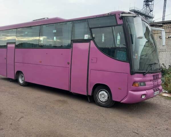 Красный МАН 10.220, объемом двигателя 6.87 л и пробегом 150 тыс. км за 6200 $, фото 1 на Automoto.ua