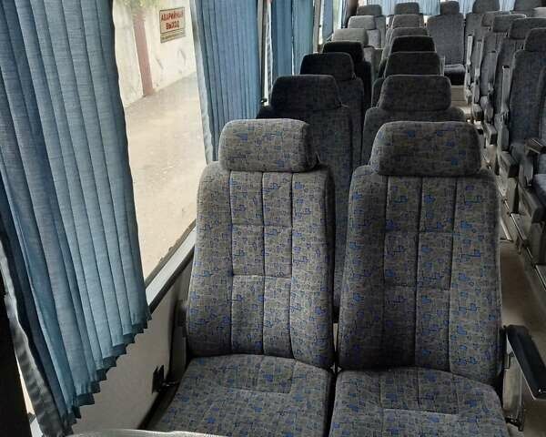 Красный МАН 10.220, объемом двигателя 6.87 л и пробегом 150 тыс. км за 6200 $, фото 8 на Automoto.ua