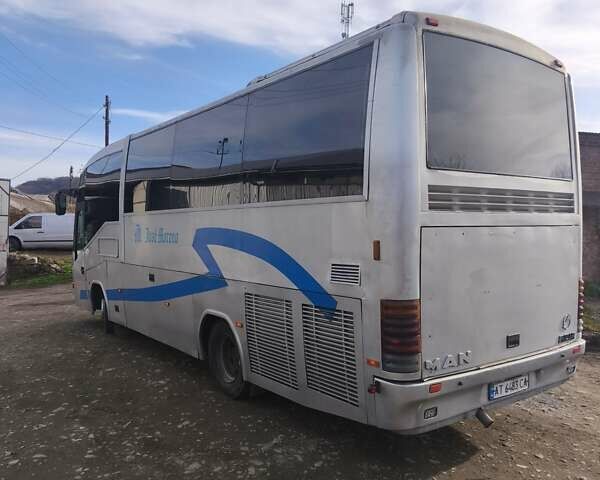 Серый МАН 11.220, объемом двигателя 6.9 л и пробегом 600 тыс. км за 13500 $, фото 4 на Automoto.ua