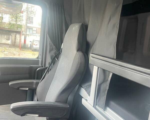 Синий МАН 12.220, объемом двигателя 4.6 л и пробегом 768 тыс. км за 23100 $, фото 14 на Automoto.ua
