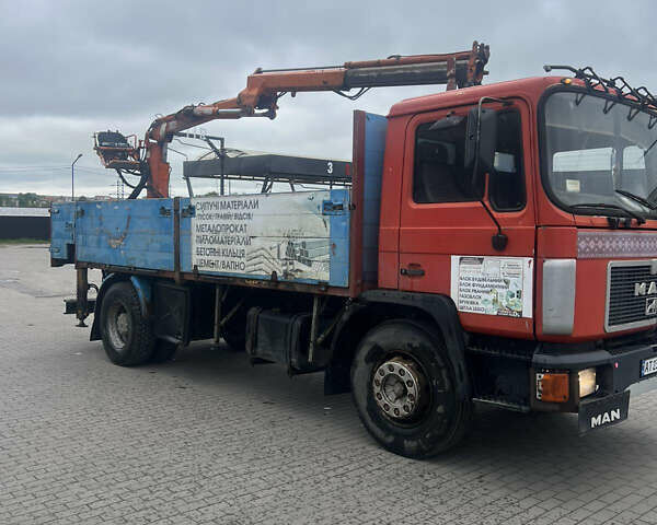 Красный МАН 12.163, объемом двигателя 6 л и пробегом 480 тыс. км за 15500 $, фото 4 на Automoto.ua