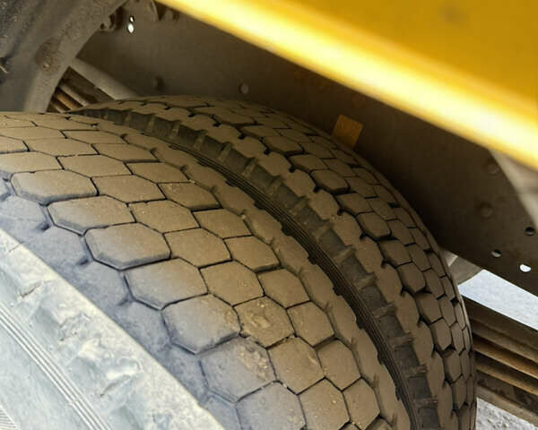 Желтый МАН 14.272, объемом двигателя 6.87 л и пробегом 1 тыс. км за 9950 $, фото 4 на Automoto.ua