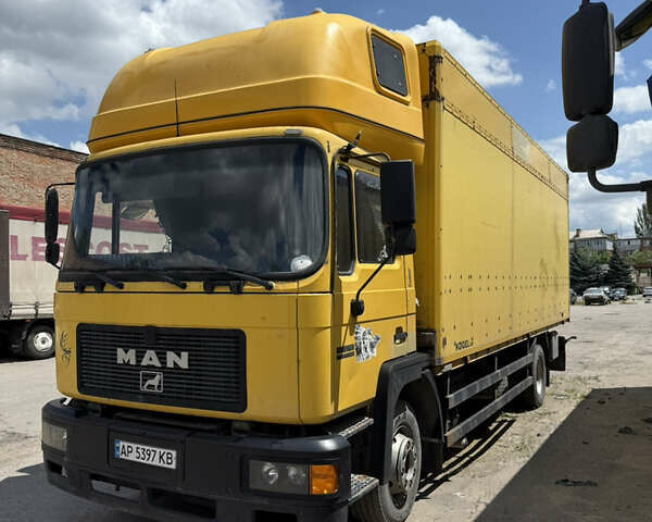 Желтый МАН 14.272, объемом двигателя 6.87 л и пробегом 1 тыс. км за 9950 $, фото 2 на Automoto.ua