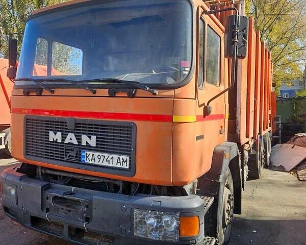 Жовтий МАН 18, об'ємом двигуна 10 л та пробігом 569 тис. км за 13000 $, фото 1 на Automoto.ua