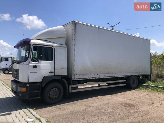 Білий МАН 18.220, об'ємом двигуна 6.9 л та пробігом 930 тис. км за 12000 $, фото 3 на Automoto.ua