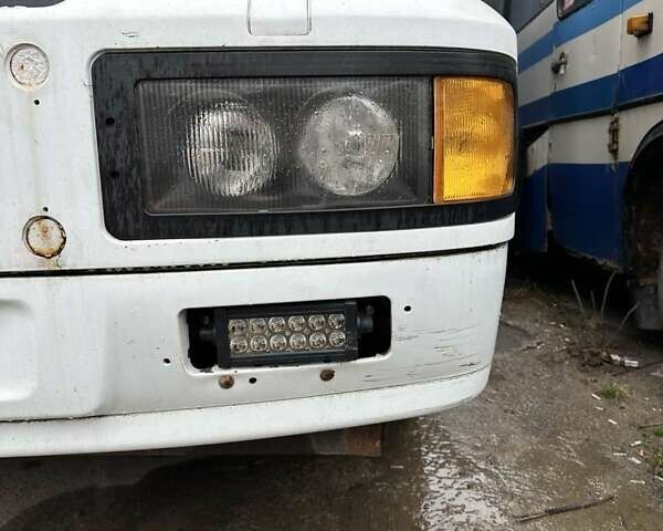 Білий МАН 18.220, об'ємом двигуна 6.87 л та пробігом 737 тис. км за 10400 $, фото 28 на Automoto.ua