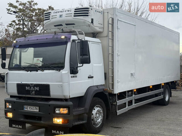 Белый МАН 18.222, объемом двигателя 6.87 л и пробегом 400 тыс. км за 14500 $, фото 1 на Automoto.ua