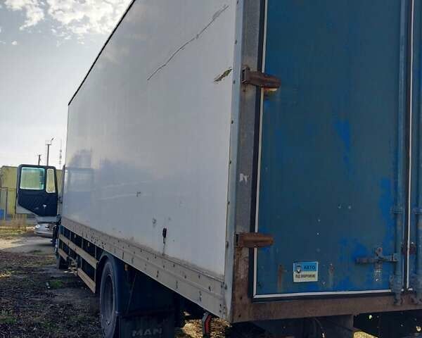 Белый МАН 18.224, объемом двигателя 6.87 л и пробегом 437 тыс. км за 8900 $, фото 11 на Automoto.ua