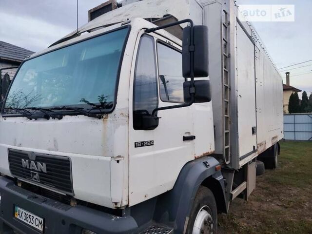 Белый МАН 18.224, объемом двигателя 6.9 л и пробегом 365 тыс. км за 10500 $, фото 4 на Automoto.ua