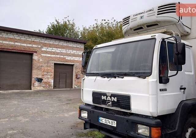 Белый МАН 18.224, объемом двигателя 6.87 л и пробегом 758 тыс. км за 10800 $, фото 2 на Automoto.ua