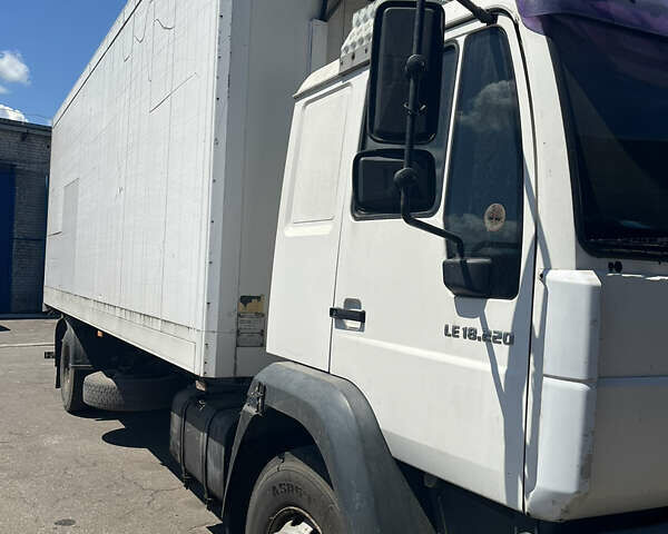 Белый МАН 18.225, объемом двигателя 6.9 л и пробегом 800 тыс. км за 17000 $, фото 2 на Automoto.ua