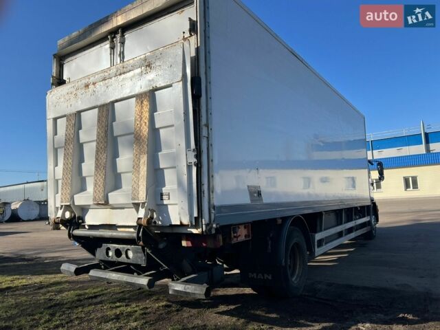 Белый МАН 18.272, объемом двигателя 6.9 л и пробегом 900 тыс. км за 9900 $, фото 3 на Automoto.ua