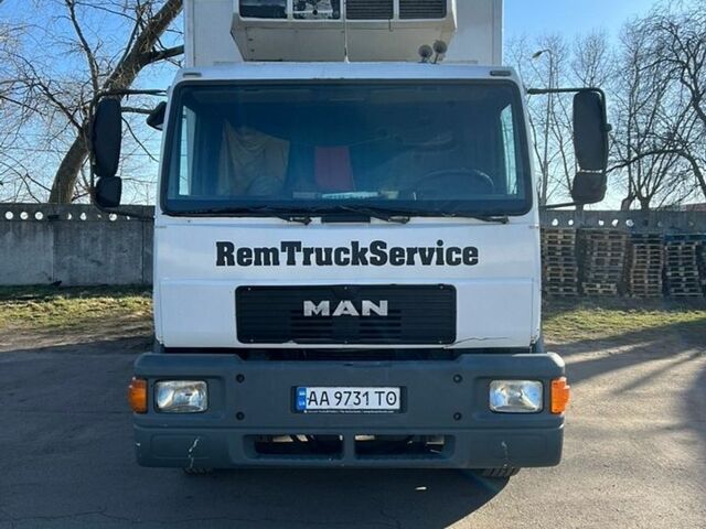 Белый МАН 18.272, объемом двигателя 6.9 л и пробегом 900 тыс. км за 9900 $, фото 8 на Automoto.ua